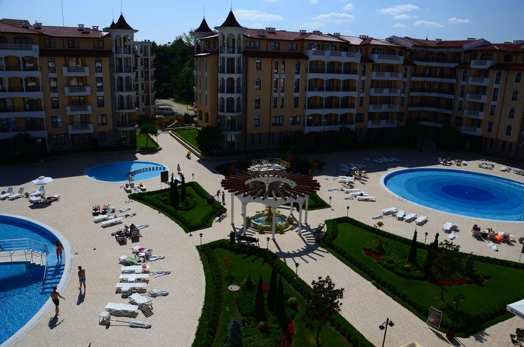 Royal Sun Aparthotel Slăntjev Brjag Exteriör bild