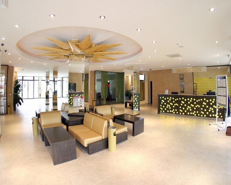 Royal Sun Aparthotel Slăntjev Brjag Exteriör bild