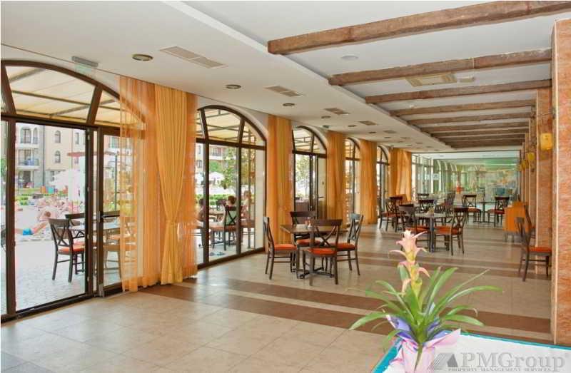 Royal Sun Aparthotel Slăntjev Brjag Exteriör bild