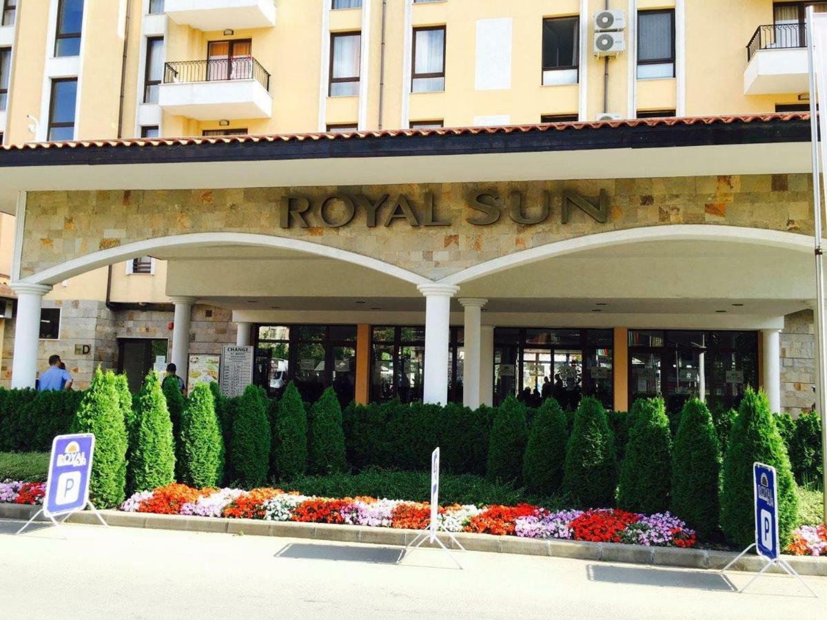 Royal Sun Aparthotel Slăntjev Brjag Exteriör bild