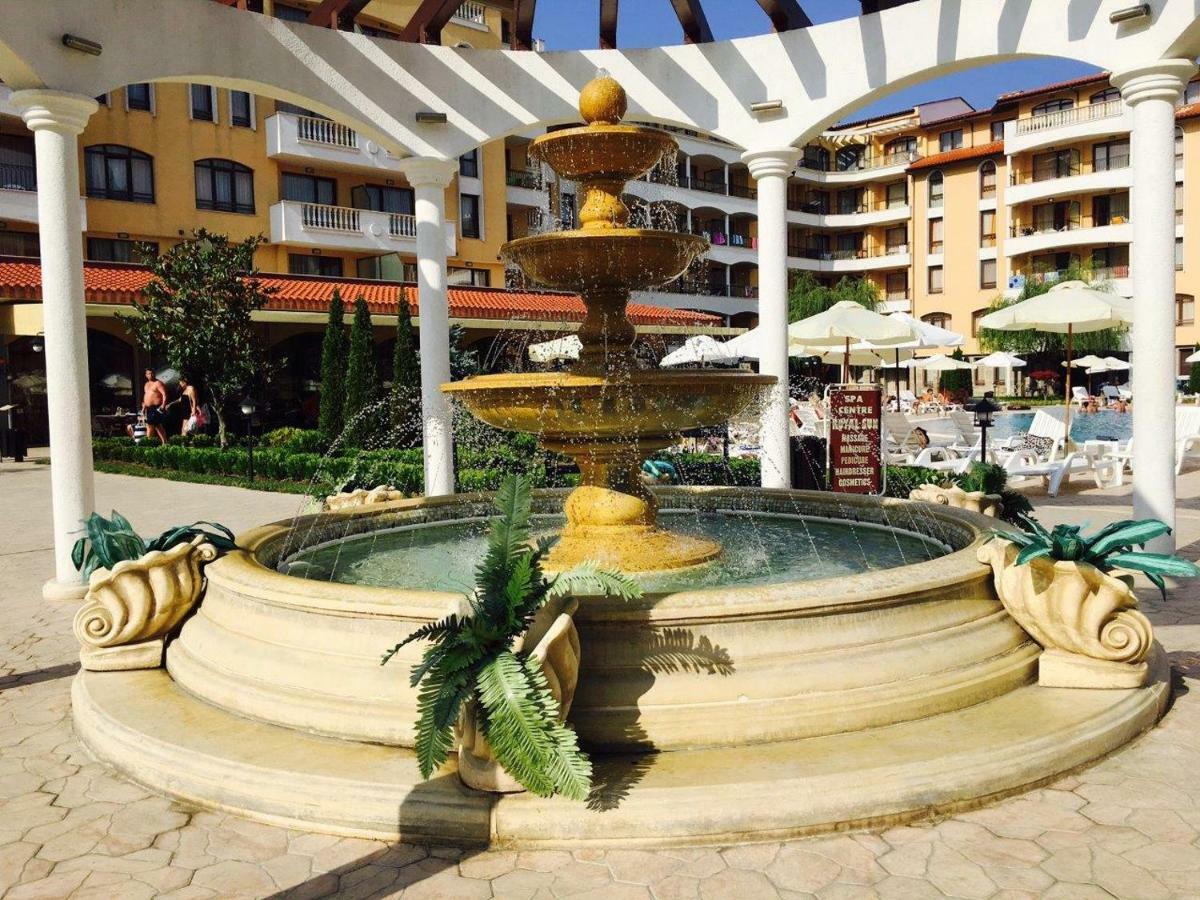 Royal Sun Aparthotel Slăntjev Brjag Exteriör bild